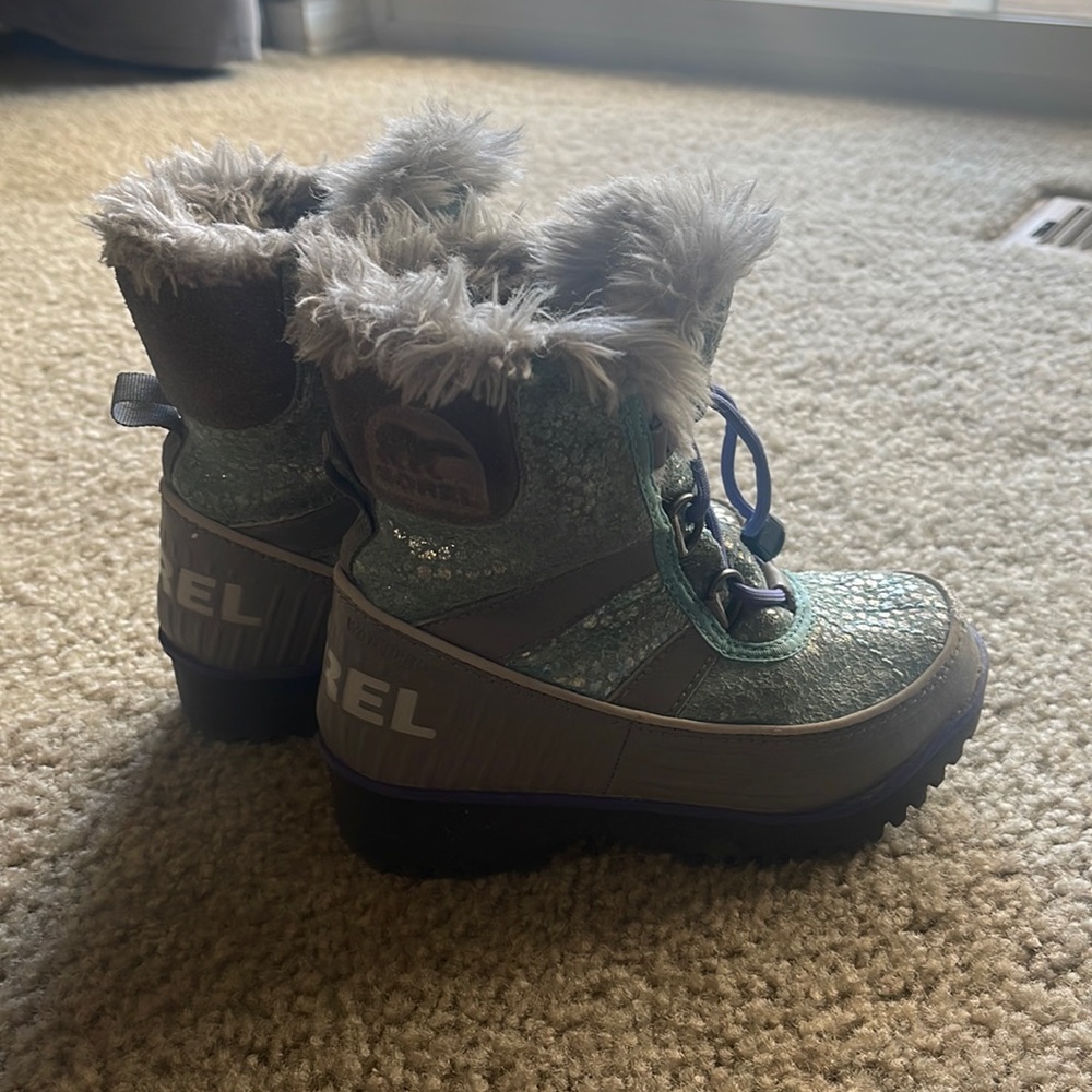Kids Sorel winter boots